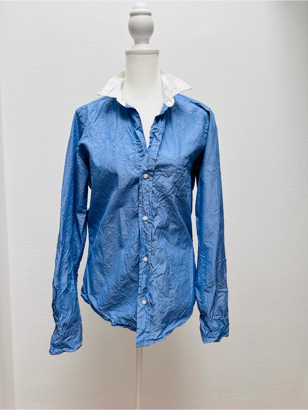 Frank & Eileen Light Blue Shirt with White Collar 100% Cotton - Picture 2 of 9